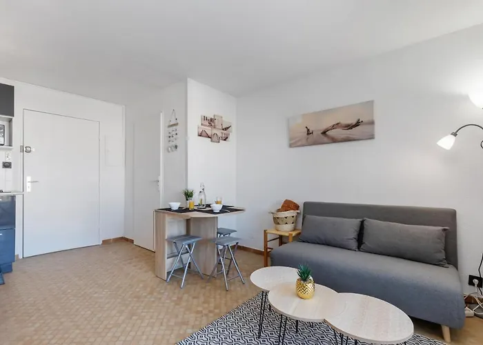 Monica By Póm, à 200m, Piscine, Sauna Appartamento *