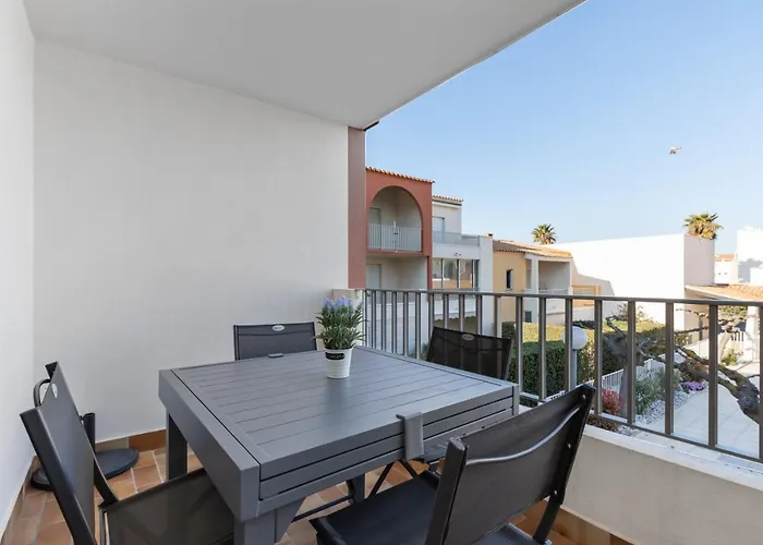 Monica By Póm, à 200m, Piscine, Sauna