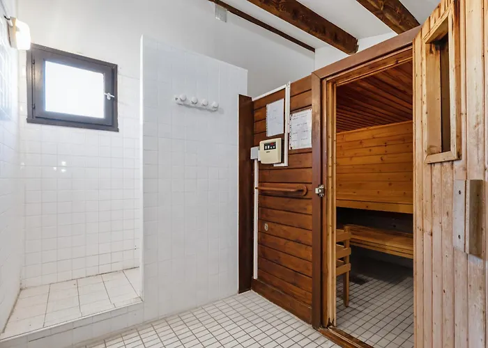 Appartamento Monica By Póm, à 200m, Piscine, Sauna